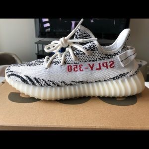 Adidas Yeezys Zebras Sz 9 (Deadstock With Receipt)